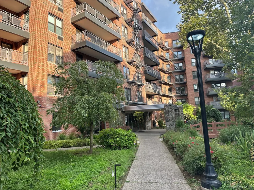 8710 51st Avenue #3H Elmhurst, NY 11373