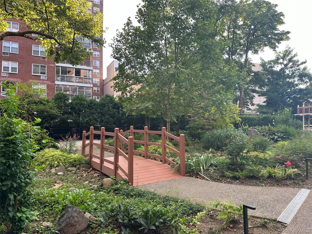 8710 51st Avenue #3H Elmhurst, NY 11373