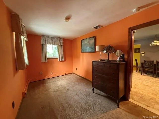 59 FARMERS AVENUE Lindenhurst, NY 11757