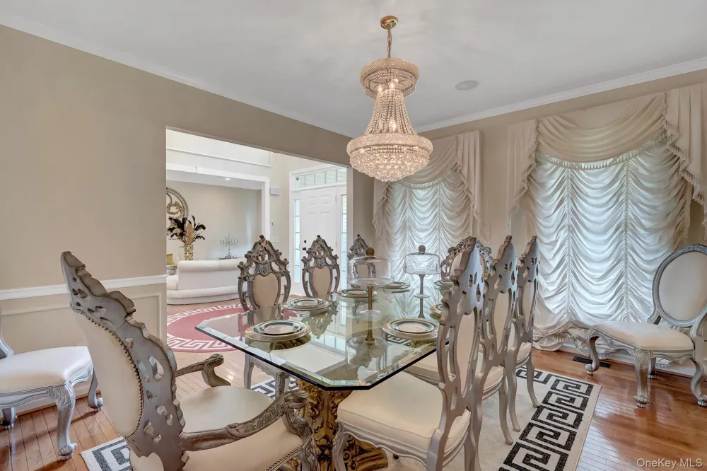 7 Brookline Court Wading River, NY 11792
