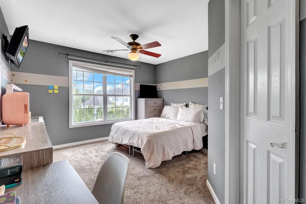 7 Brookline Court Wading River, NY 11792