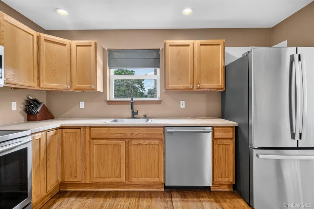 62 Lombardy Drive Shirley, NY 11967