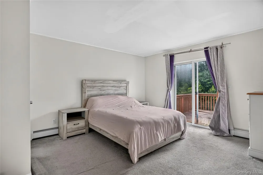 62 Lombardy Drive Shirley, NY 11967
