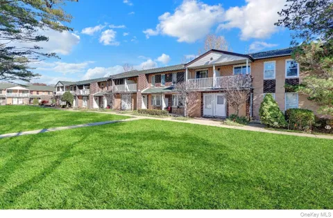 105 Artist Lake Drive