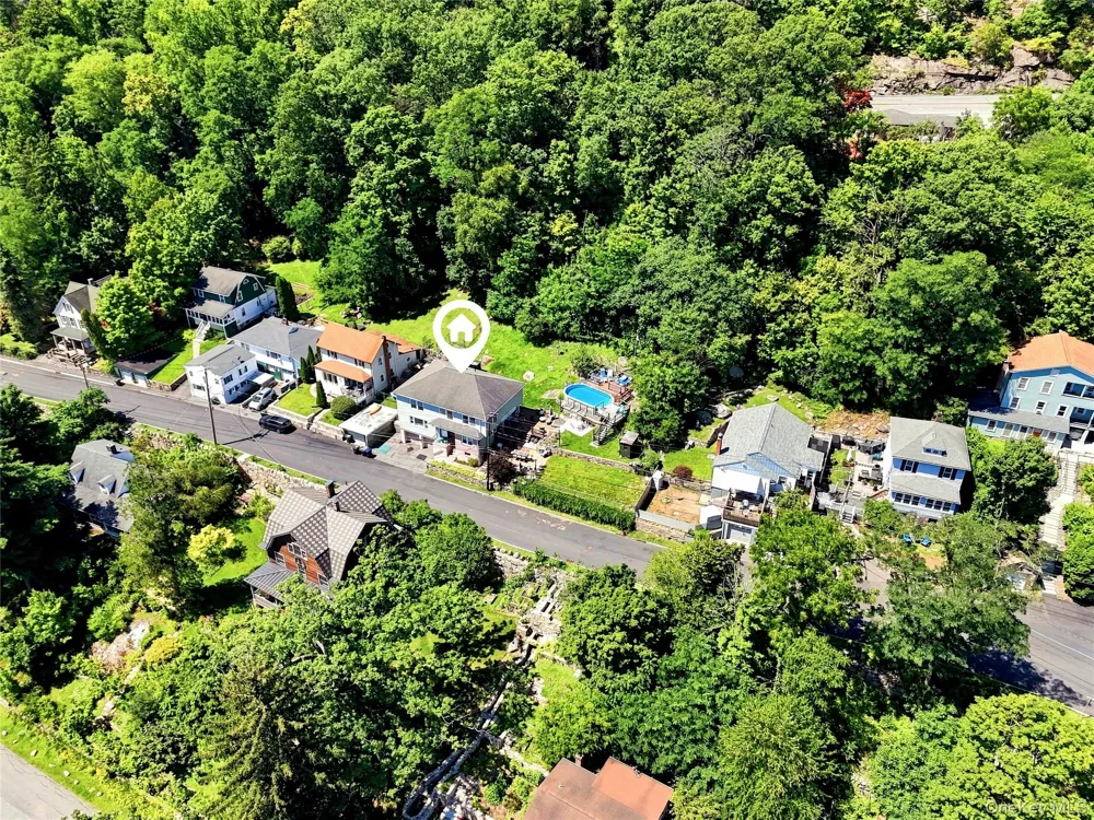 94 Mearns Avenue Highland Falls, NY 10928