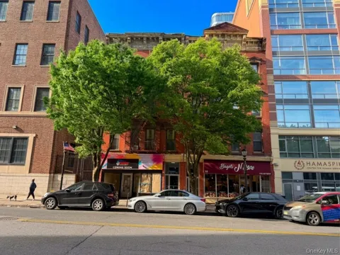 50 Main Street #3R