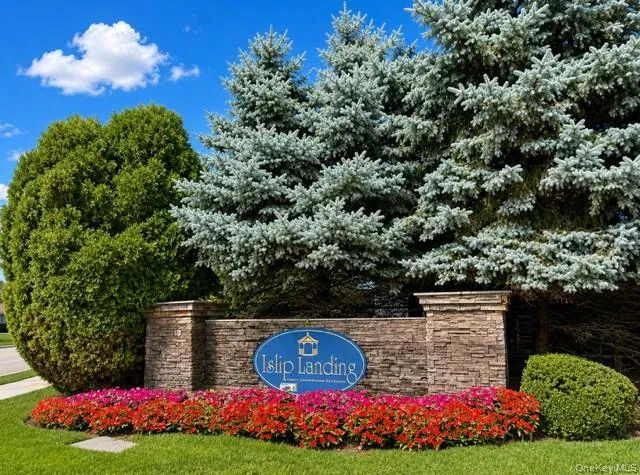 129 Maya Circle Central Islip, NY 11722