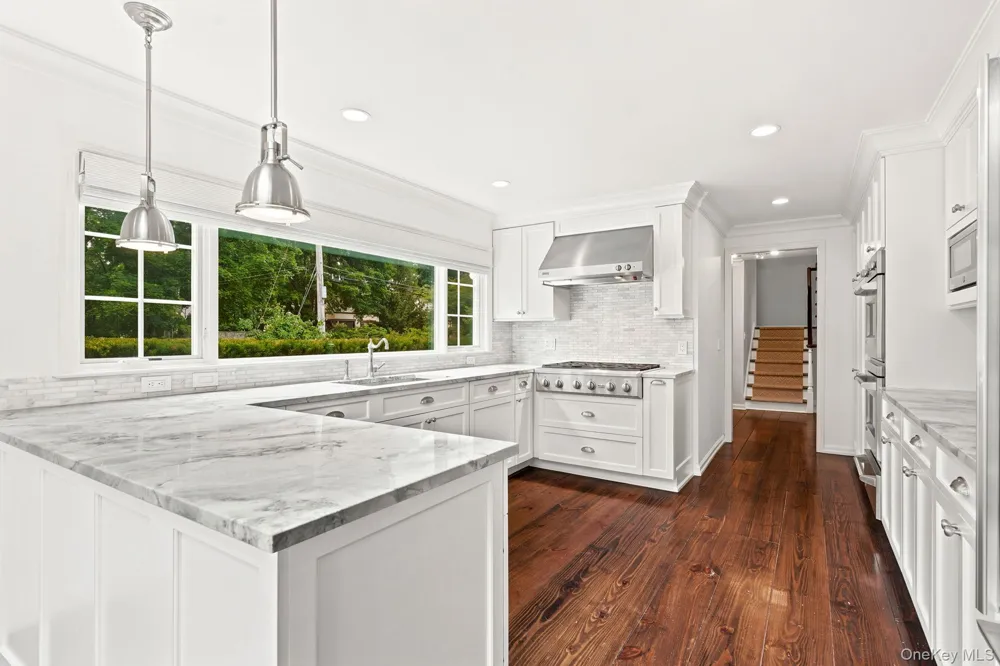 11 Tyler Road Scarsdale, NY 10583