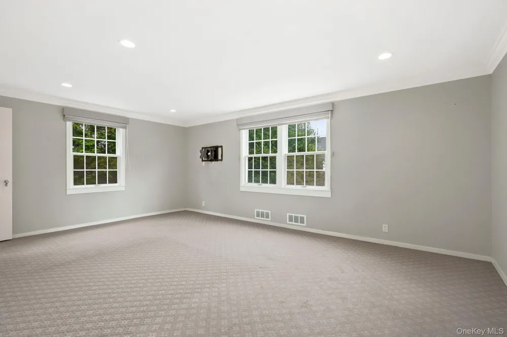 11 Tyler Road Scarsdale, NY 10583