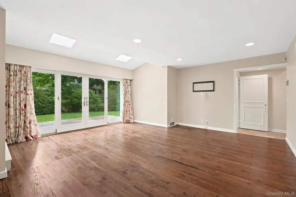 11 Tyler Road Scarsdale, NY 10583