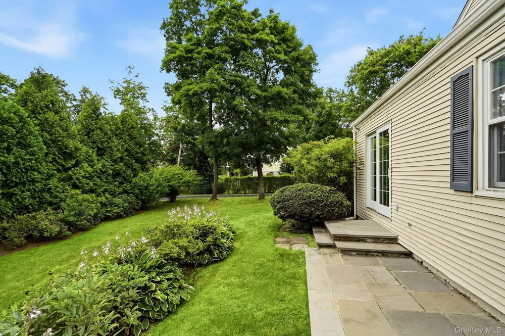 11 Tyler Road Scarsdale, NY 10583