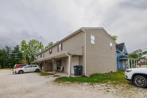 211 W Railroad Street #A