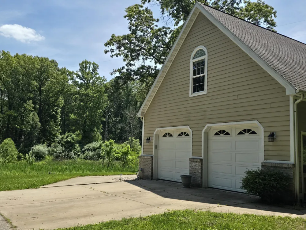 2688 Goldring Road La Porte, IN 46350
