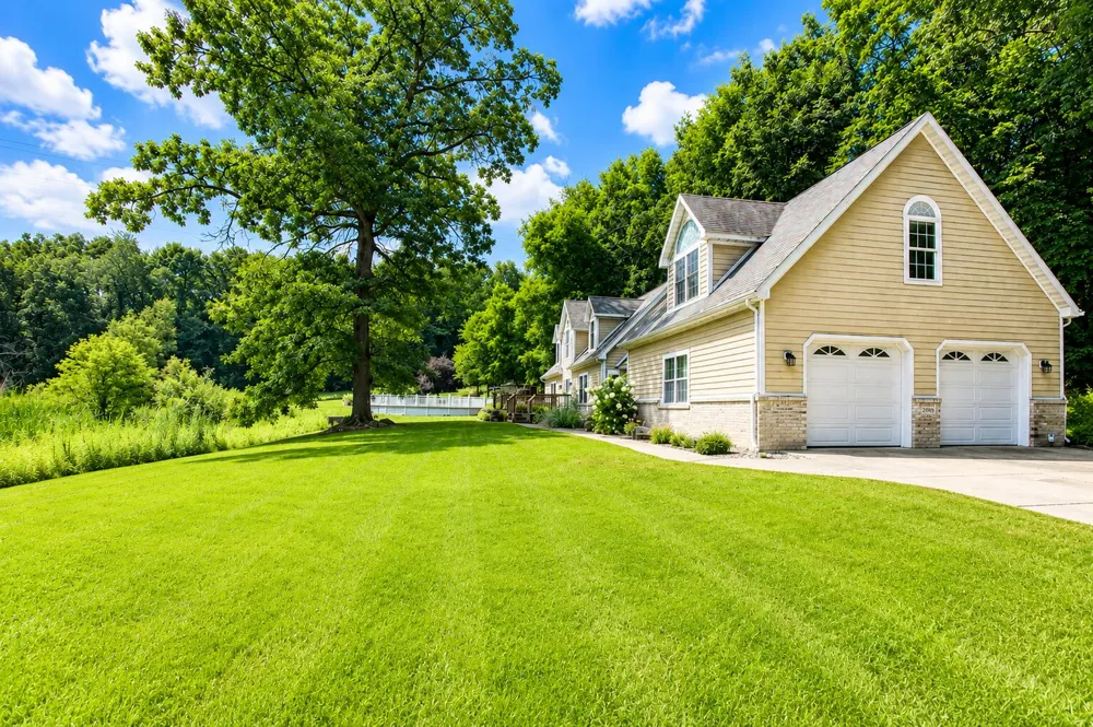 2688 Goldring Road La Porte, IN 46350