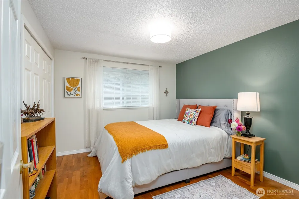 424 119th Avenue E Edgewood, WA 98372