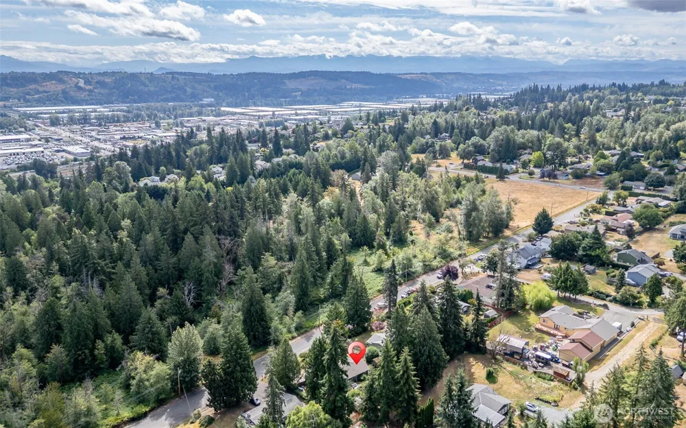 424 119th Avenue E Edgewood, WA 98372