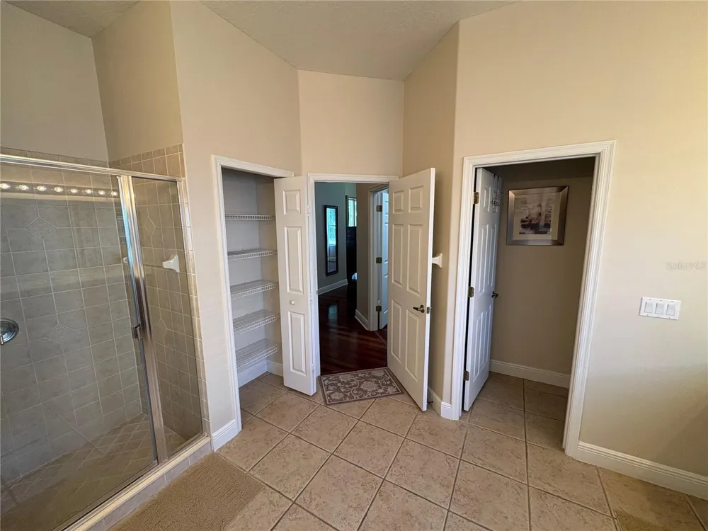 9718 PINEOLA DRIVE Orlando, FL 32836