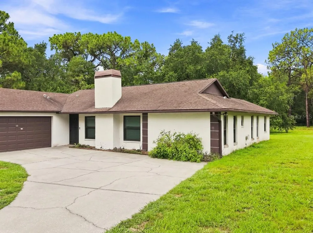9230 JASMINE BOULEVARD New Port Richey, FL 34654