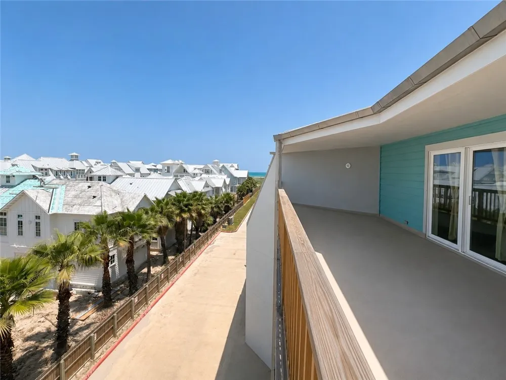 Address Not Shown Port Aransas, TX 78373