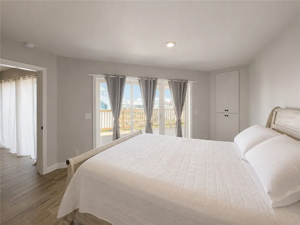Address Not Shown Port Aransas, TX 78373