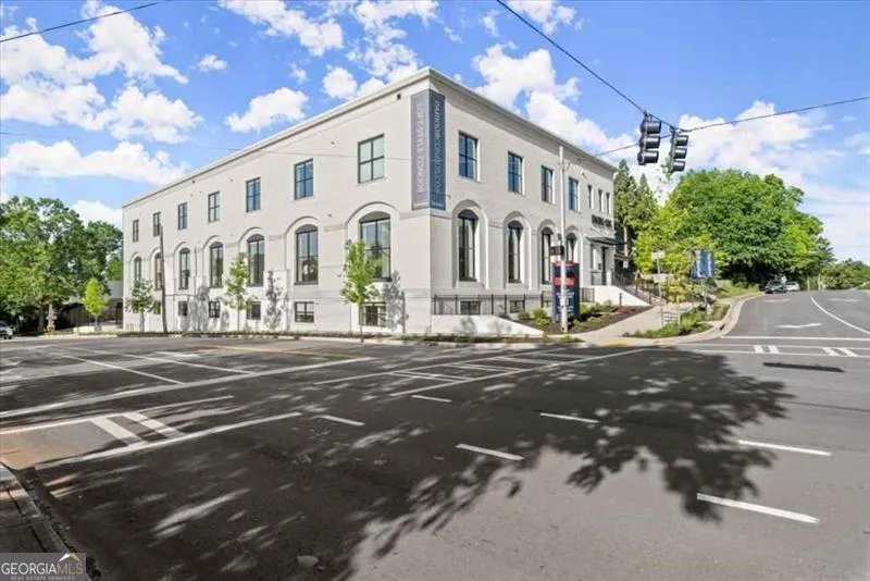 108 Park Place Unit 107 Decatur, GA 30030