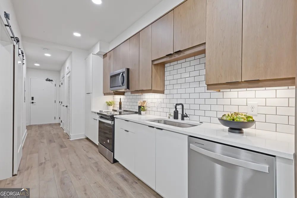 108 Park Place Unit 107 Decatur, GA 30030