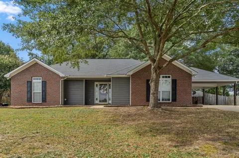 32 Lee Road 2108