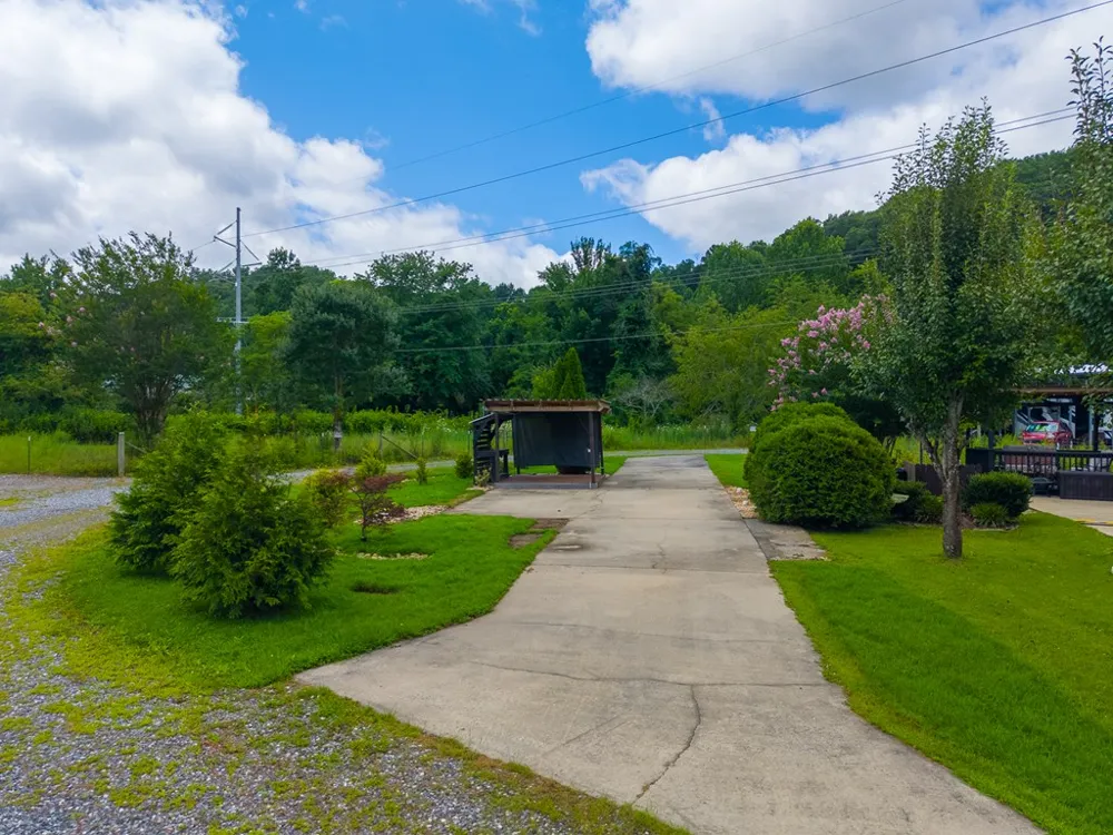 Timber Leaf Dr Sylva, NC 28779