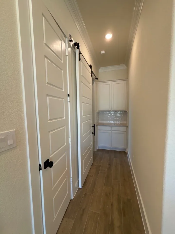 705 Water Side Drive Van Alstyne, TX 75495