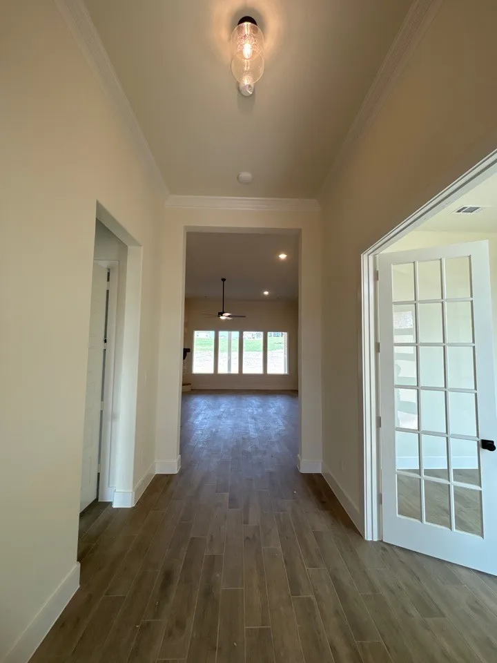 705 Water Side Drive Van Alstyne, TX 75495