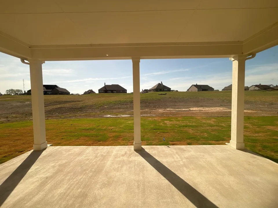 705 Water Side Drive Van Alstyne, TX 75495
