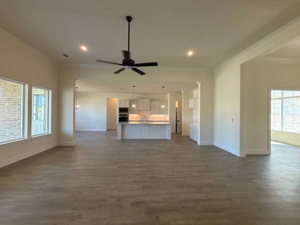 705 Water Side Drive Van Alstyne, TX 75495