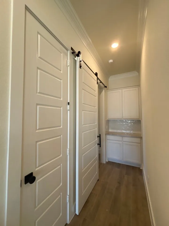 705 Water Side Drive Van Alstyne, TX 75495