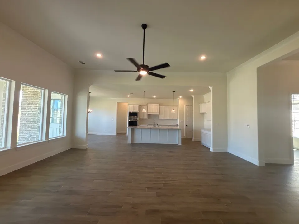 705 Water Side Drive Van Alstyne, TX 75495