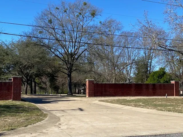 Belmont Drive Athens, TX 75751