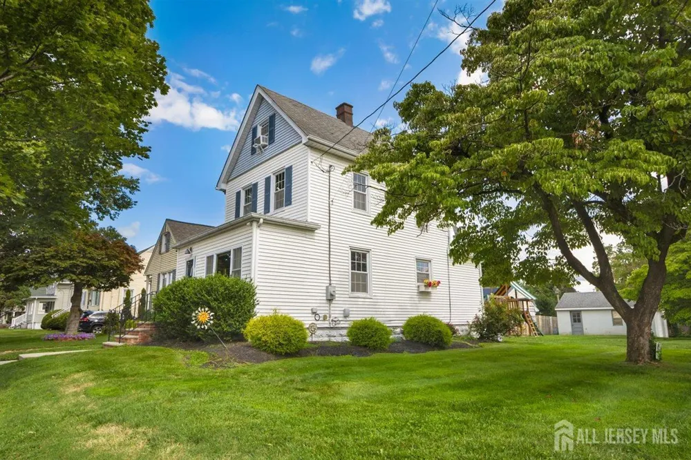 625 2nd Street Dunellen, NJ 08812