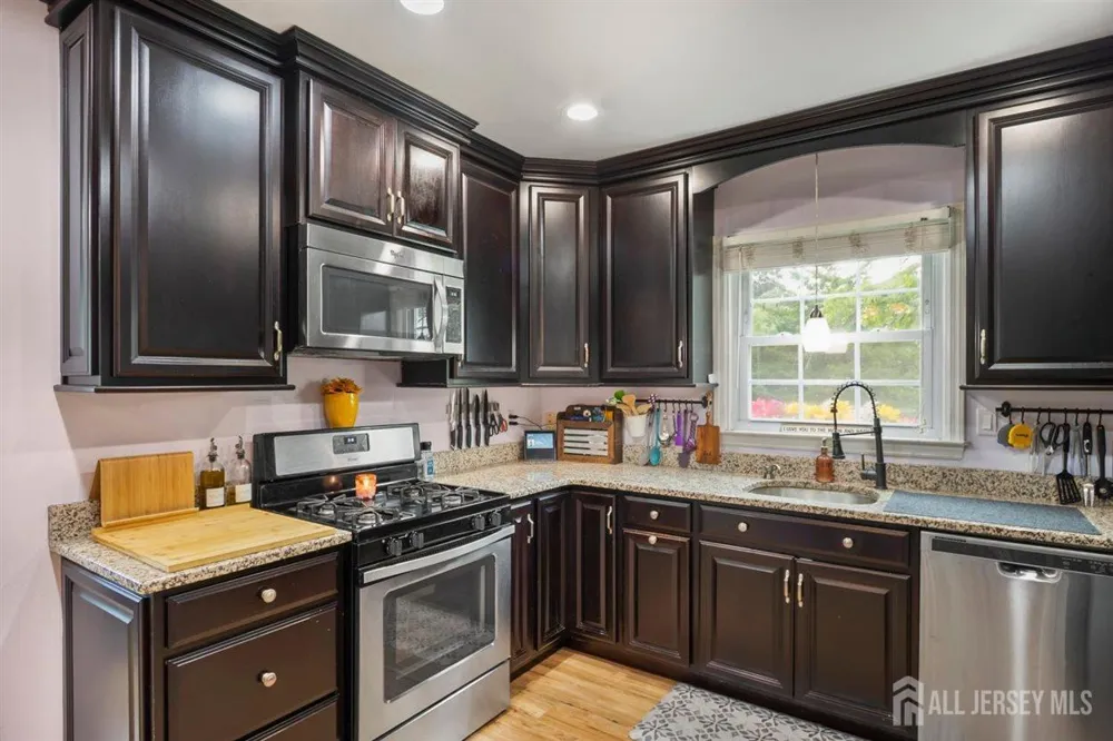 625 2nd Street Dunellen, NJ 08812
