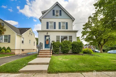625 2nd Street