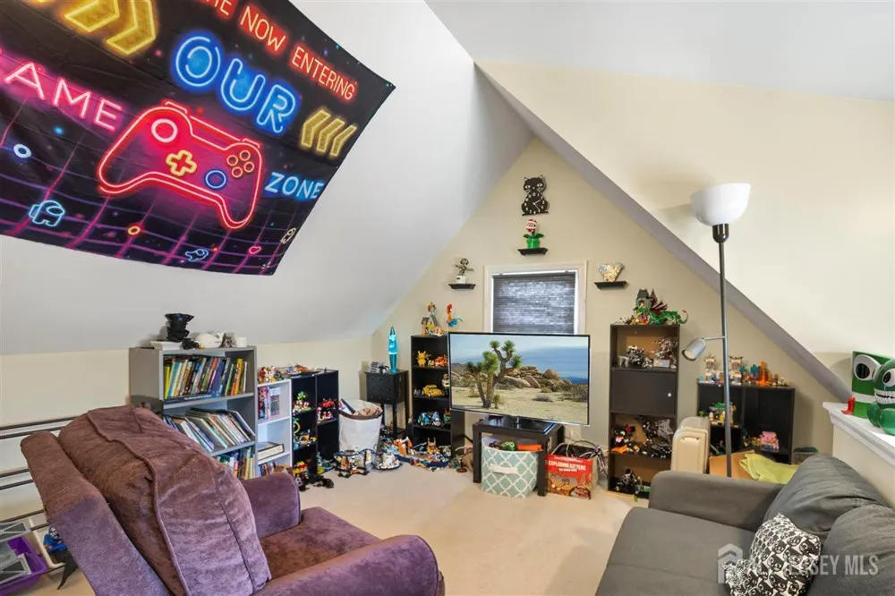 625 2nd Street Dunellen, NJ 08812