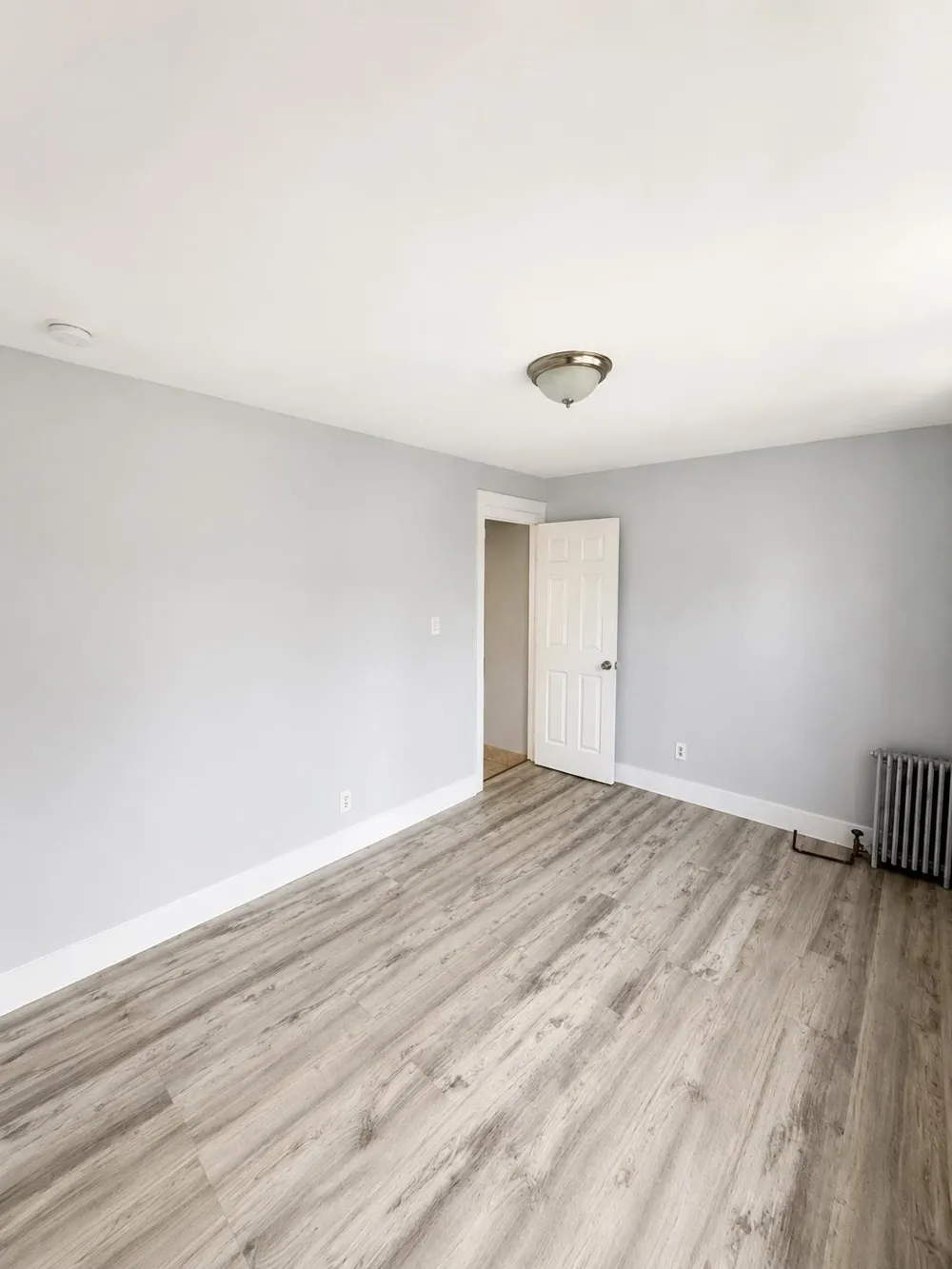 6806 BROADWAY Guttenberg, NJ 07093