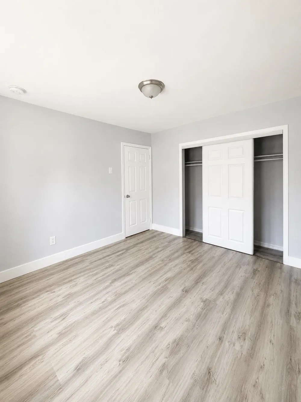 6806 BROADWAY Guttenberg, NJ 07093