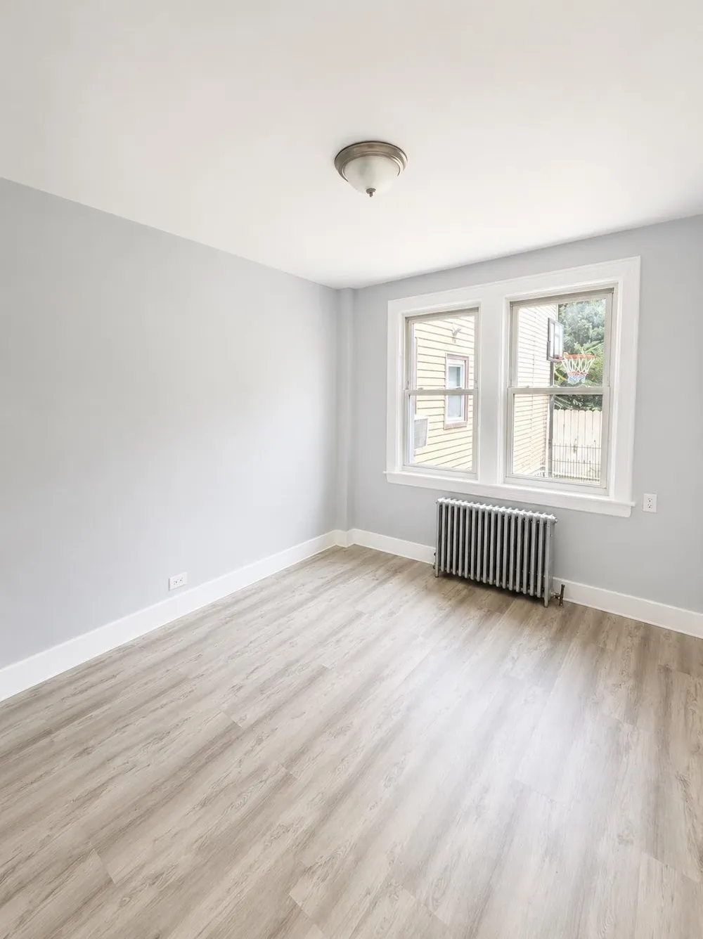 6806 BROADWAY Guttenberg, NJ 07093