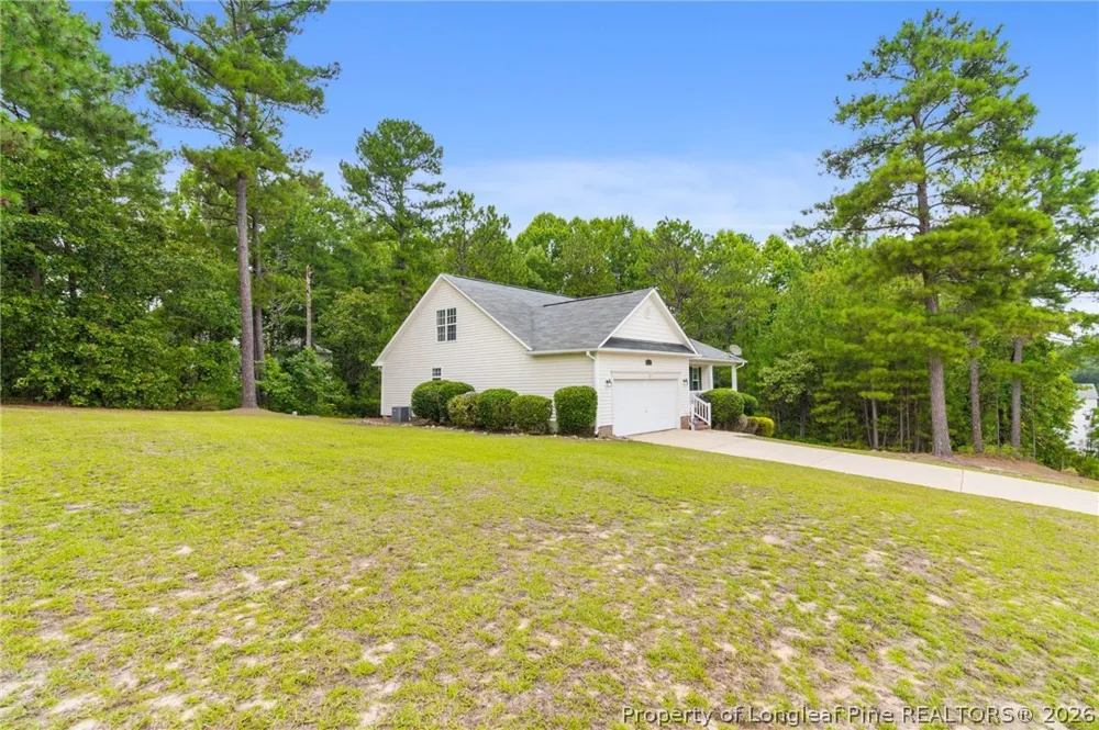 235 Cobblestone Drive Spring Lake, NC 28390