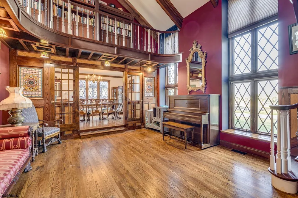 740 Garwood Road Moorestown, NJ 08057