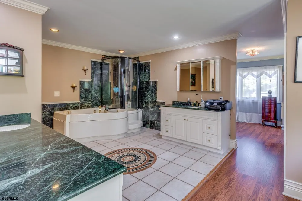 740 Garwood Road Moorestown, NJ 08057