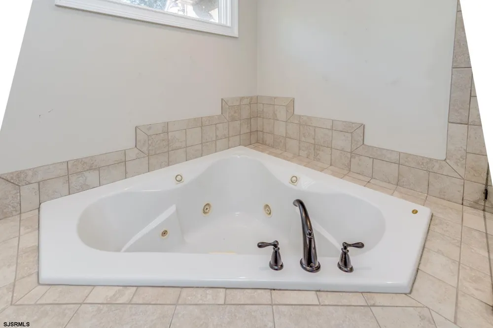 740 Garwood Road Moorestown, NJ 08057