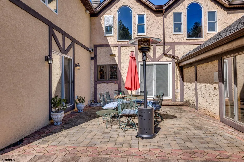 740 Garwood Road Moorestown, NJ 08057