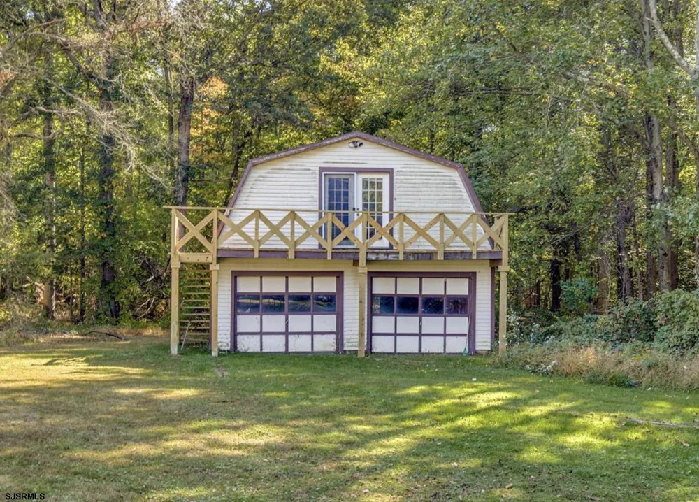 740 Garwood Road Moorestown, NJ 08057