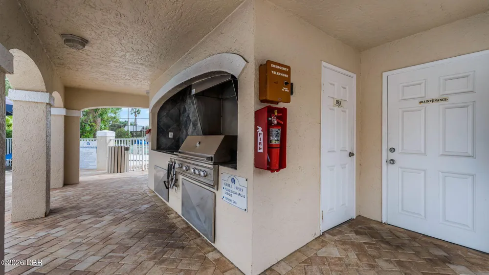 426 Bouchelle Drive #101 New Smyrna Beach, FL 32169