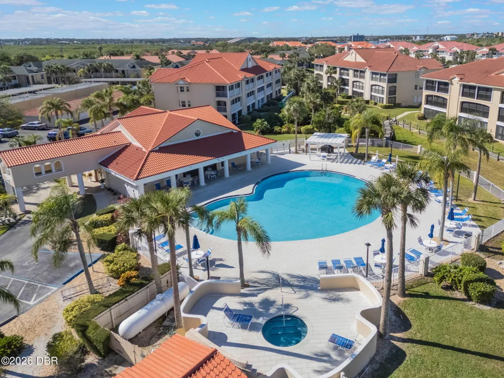 426 Bouchelle Drive #101 New Smyrna Beach, FL 32169